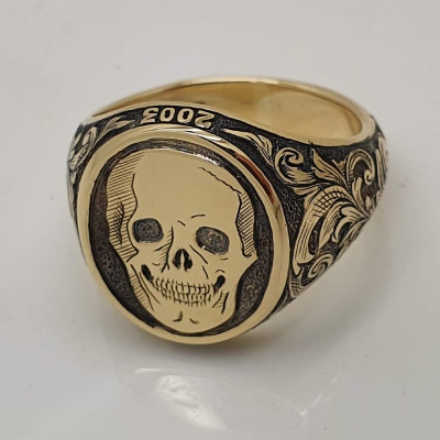 Gold Skull Ring